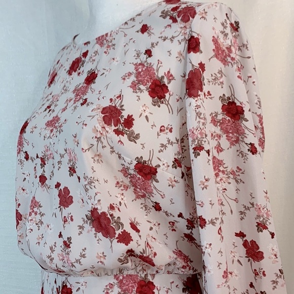 Forever 21 Pink Open Back Floral Romper with Bell Sleeve - Picture 8 of 16